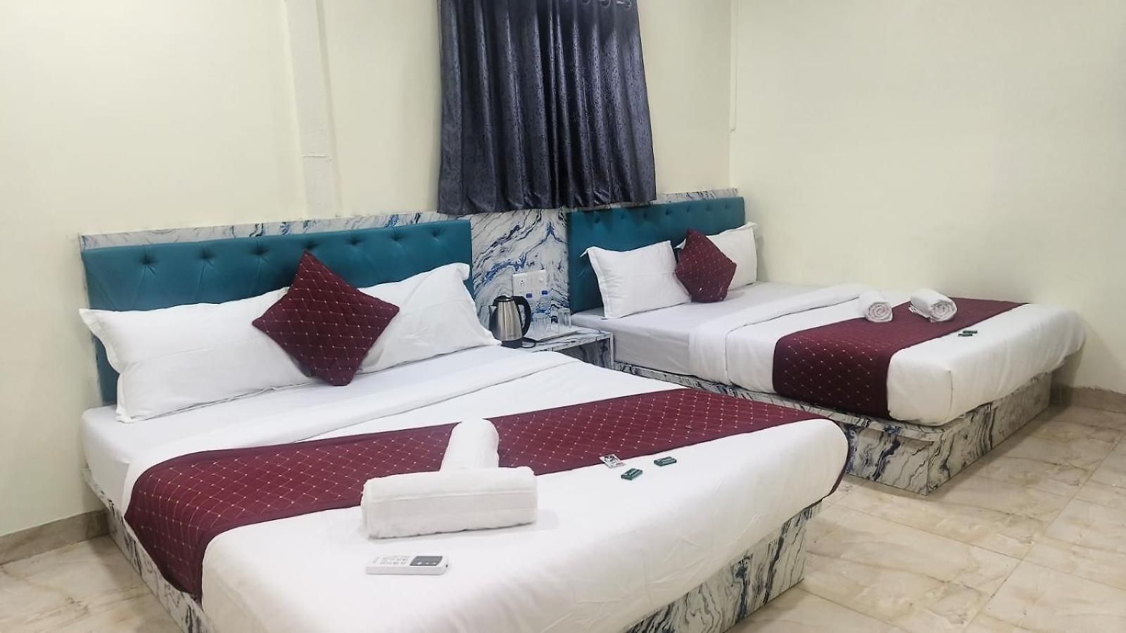 Glow Star Hotel 2*