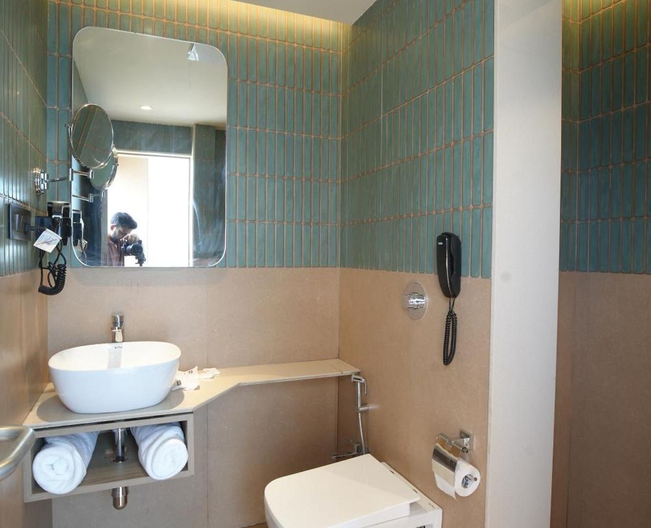 Hotel Indie Nesco Goregaon Mumbai