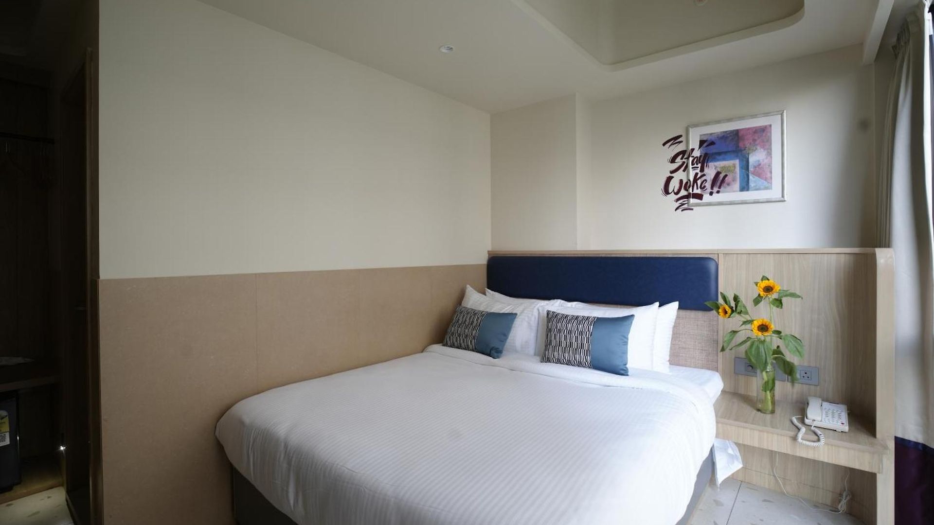 Indie Nesco Goregaon Hotel 4*