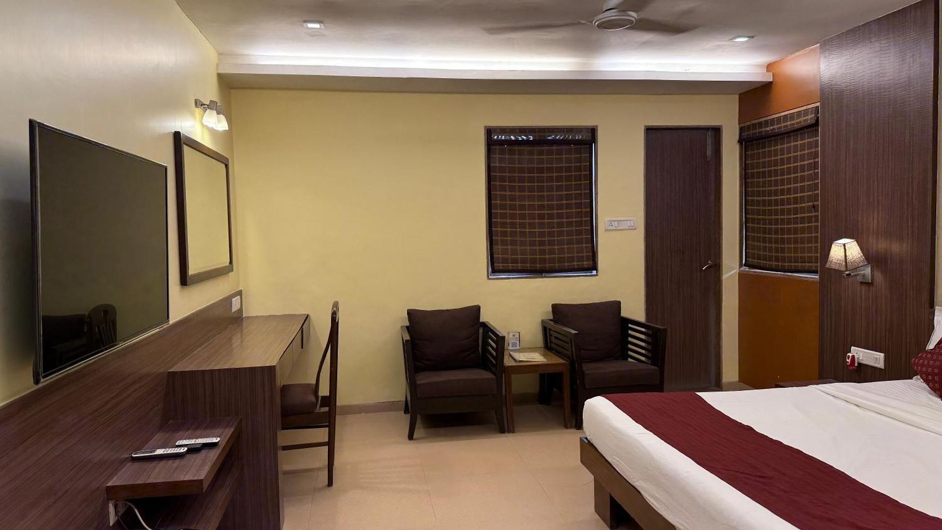 Garden Hotel 3*