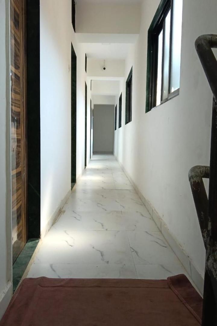 Hotel Rr Residency 3*