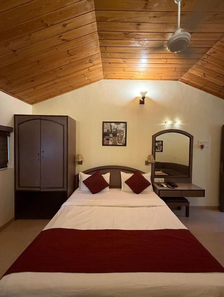 Garden 3* Mumbai