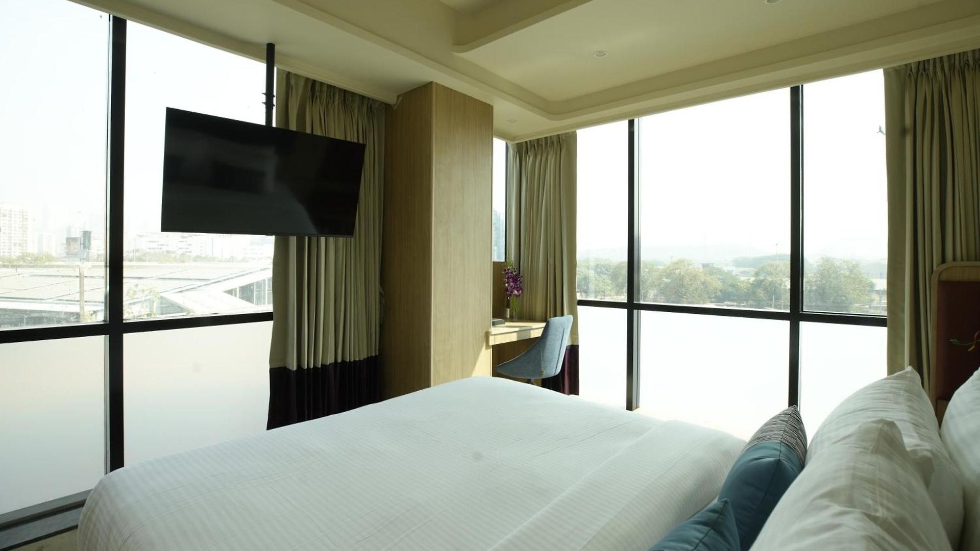 Indie Nesco Goregaon 4* Mumbai