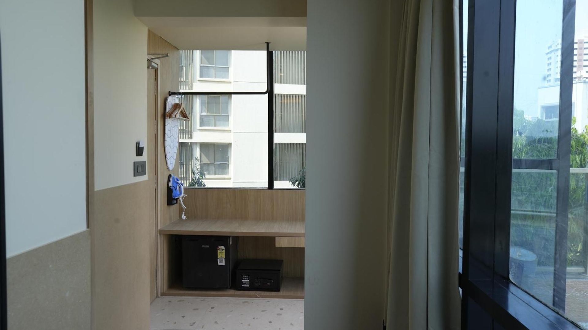 Hotel Indie Nesco Goregaon Mumbai