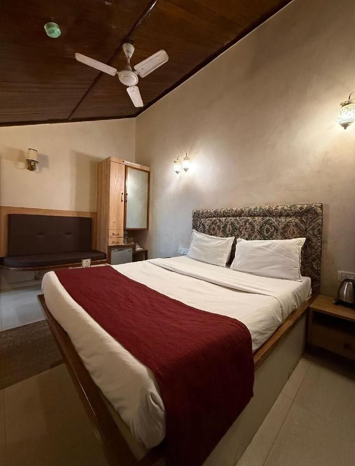 Garden 3* Mumbai