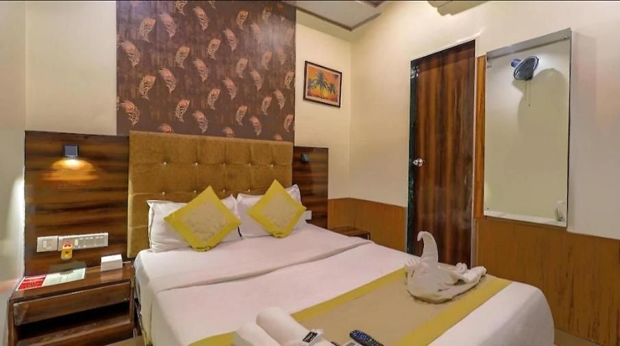 Aura Hotel Mumbai