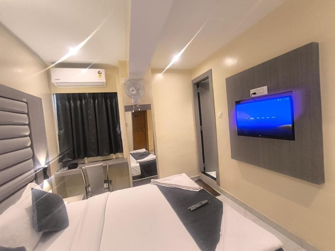 Sahara 3* Mumbai