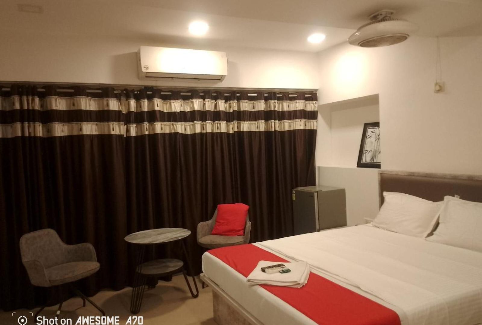 Cliff Hanger Hotel Mumbai