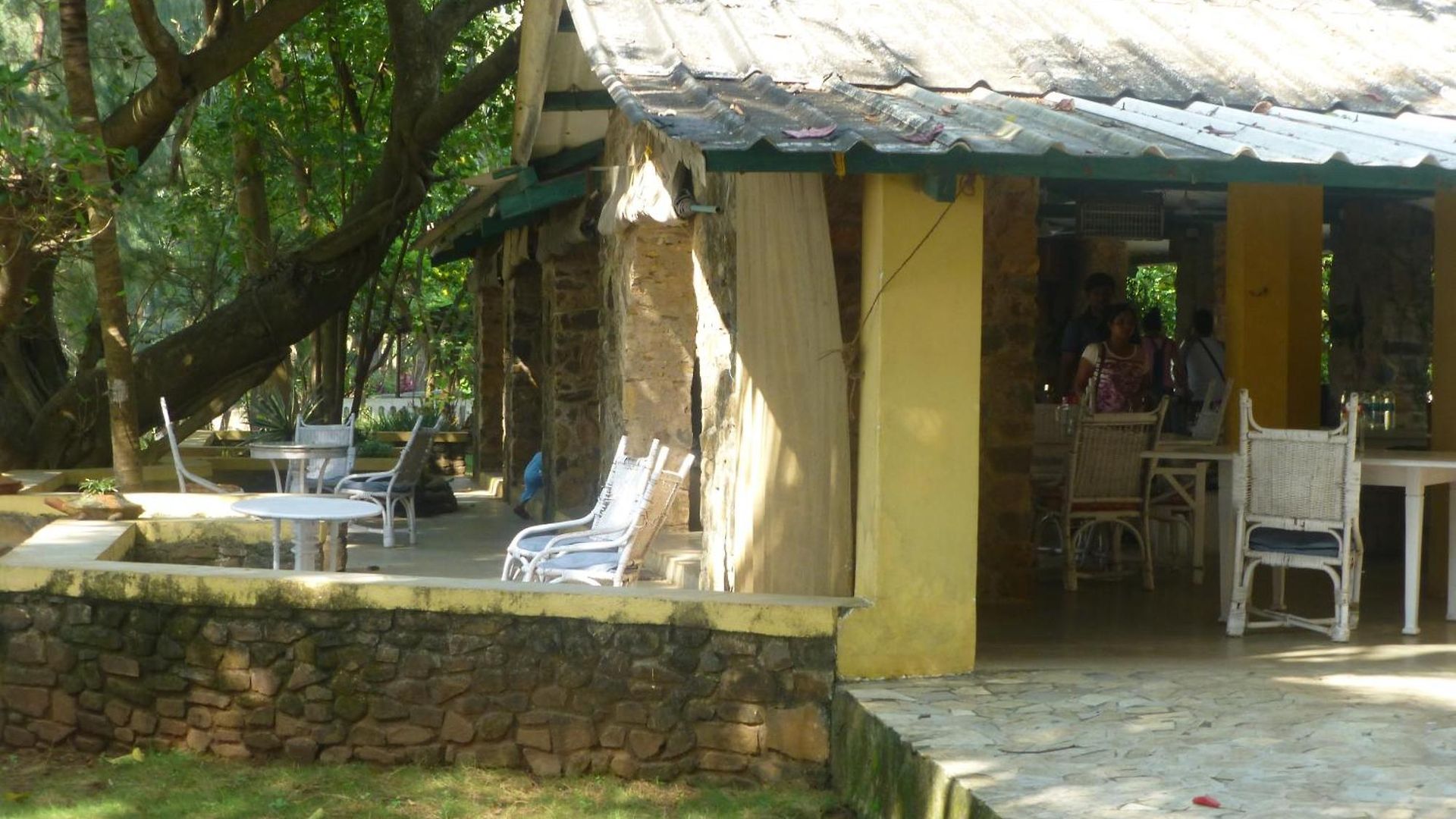 Manoribel Hotel