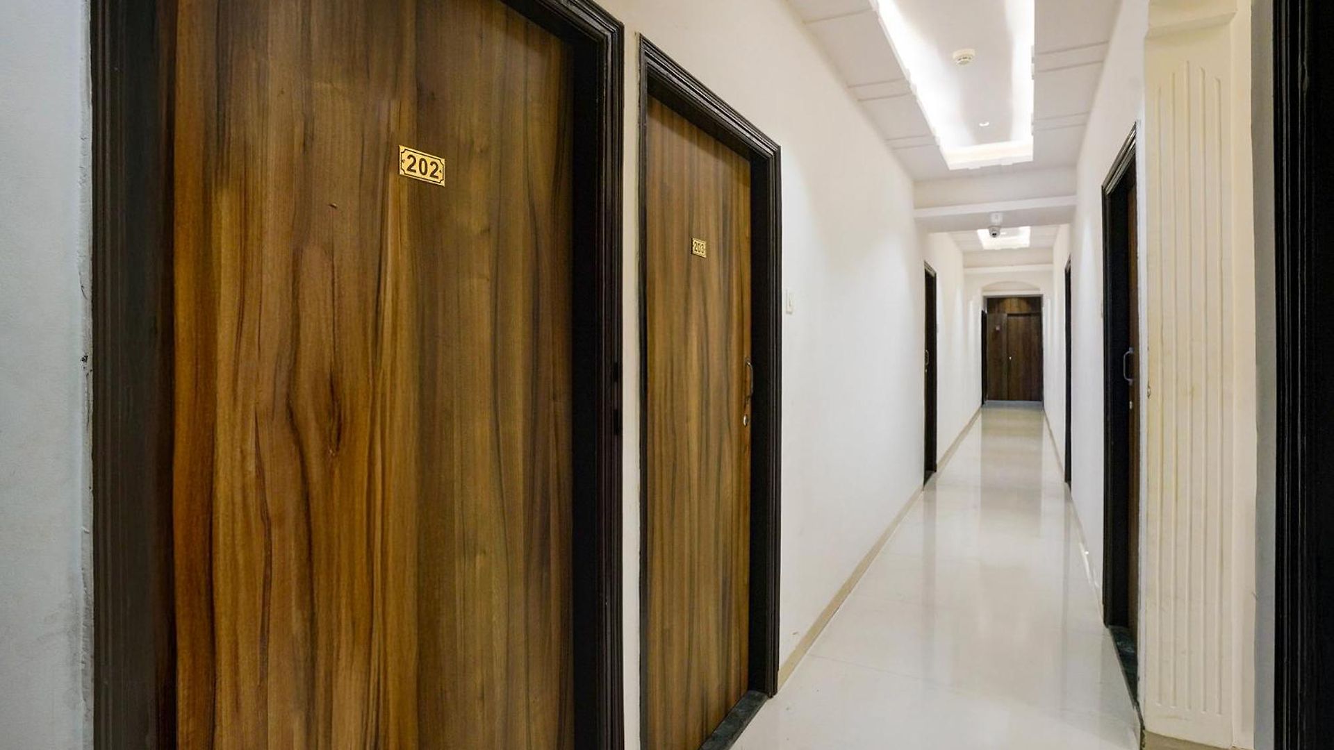 Via Blissful Hotel Mumbai
