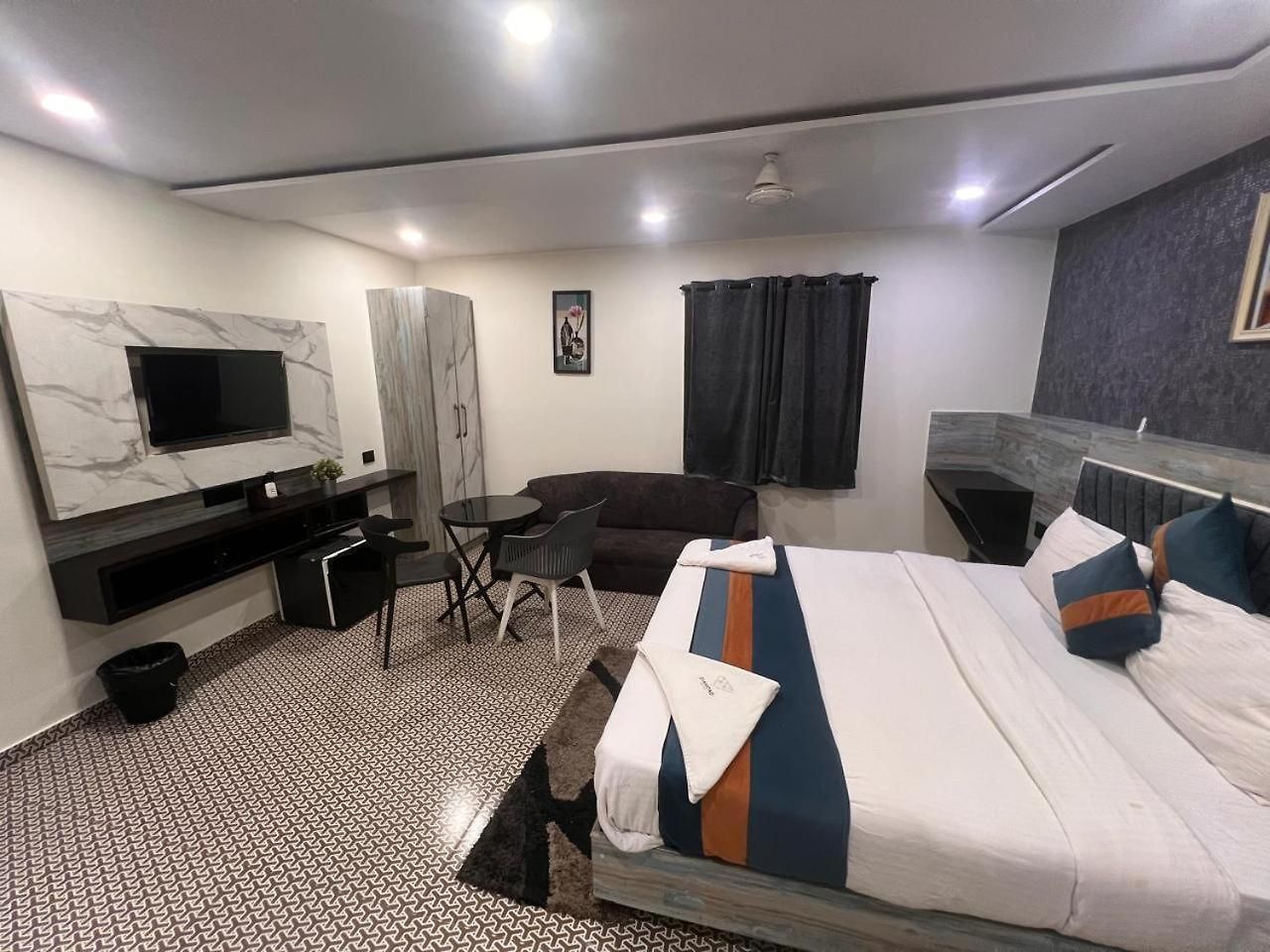 New Diamond By Glitz 2* Mumbai