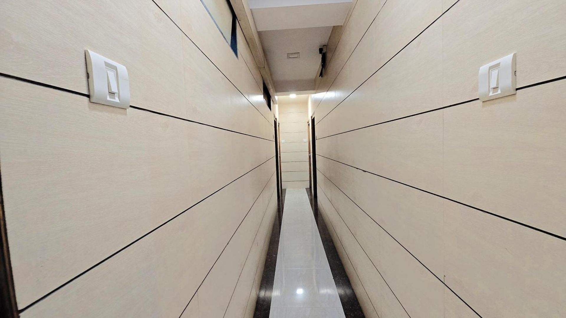 Kamal - Mohammed Ali Road Hotel 2*