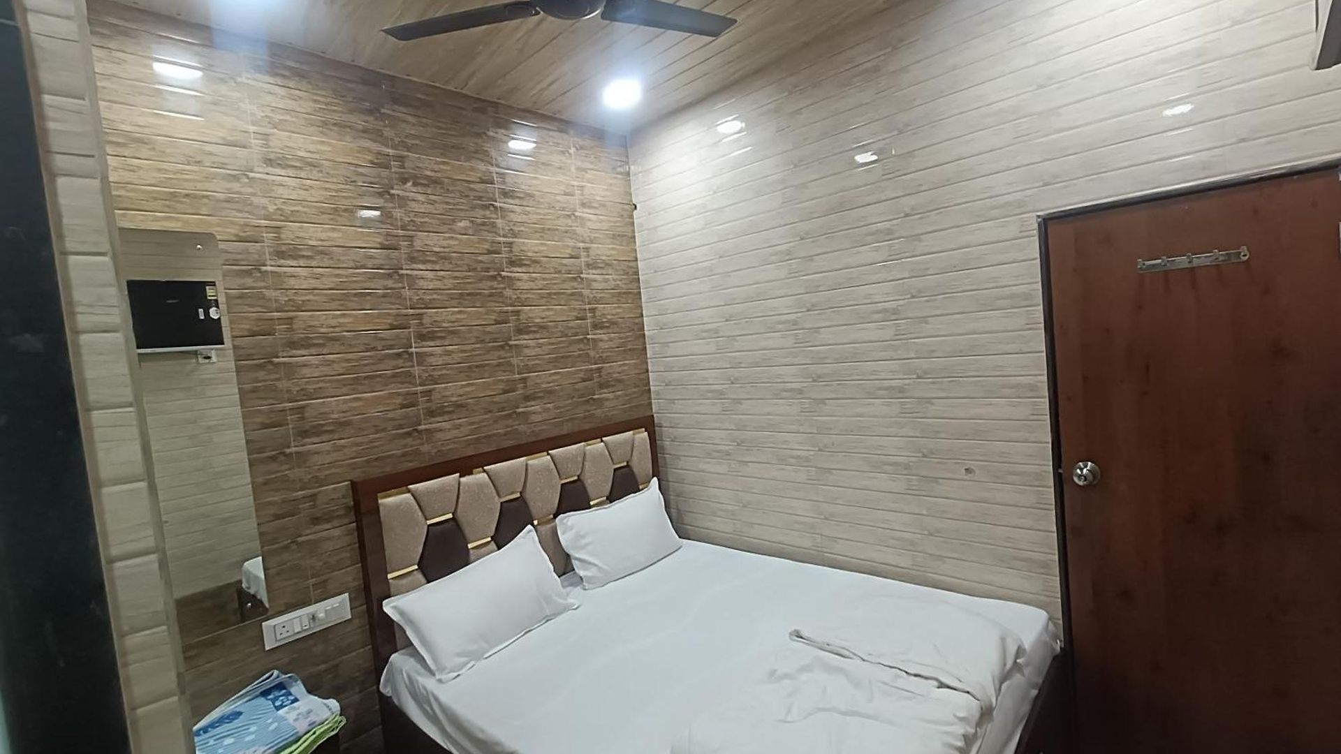 Bhagirath Hotel Mumbai