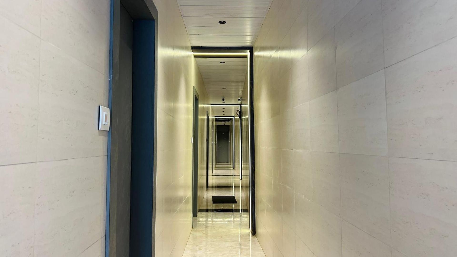 Imperial Suite-near Bkc Hotel Mumbai