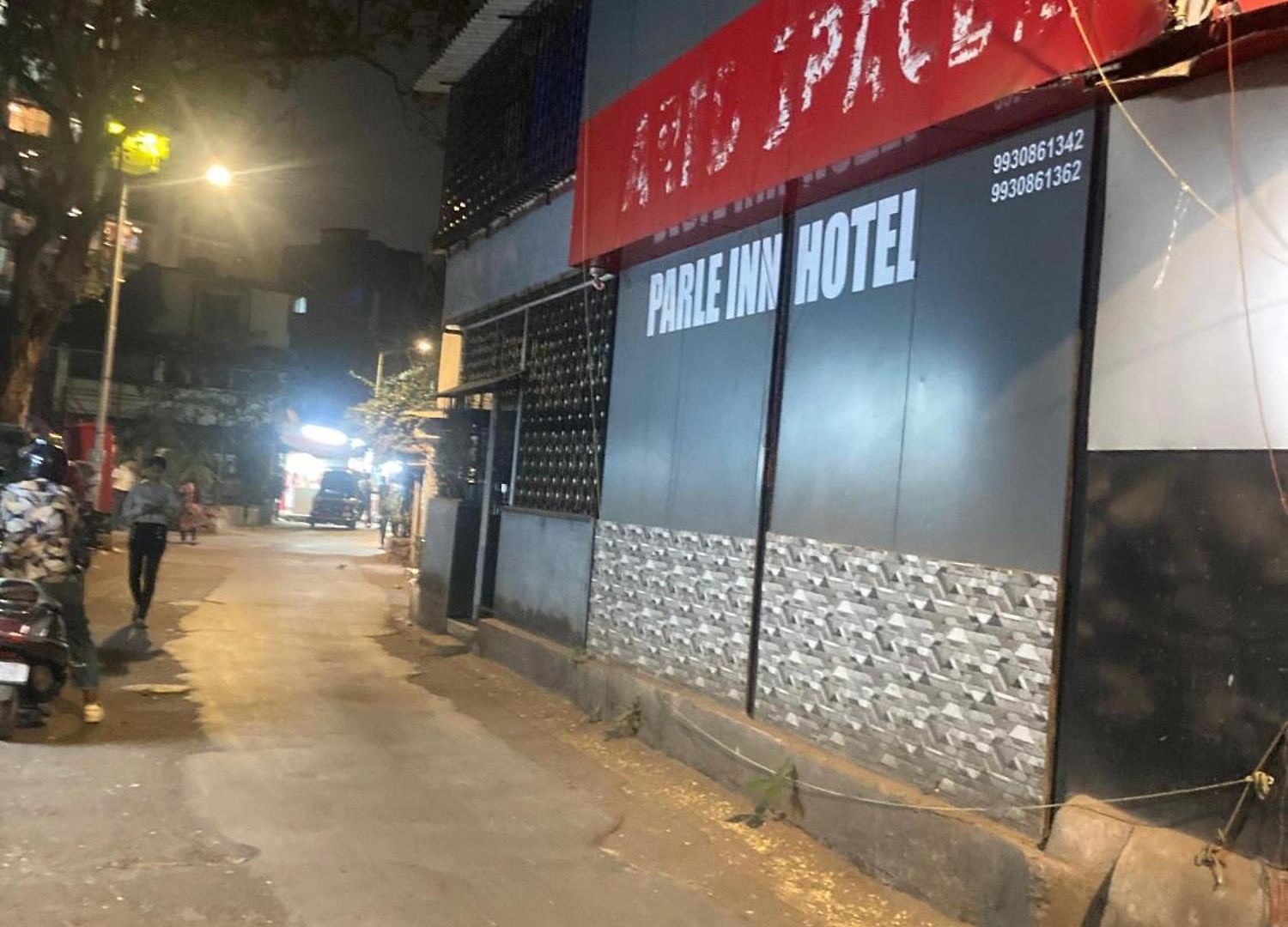 Hotel Parle Executive Near Nanavati Hospital -