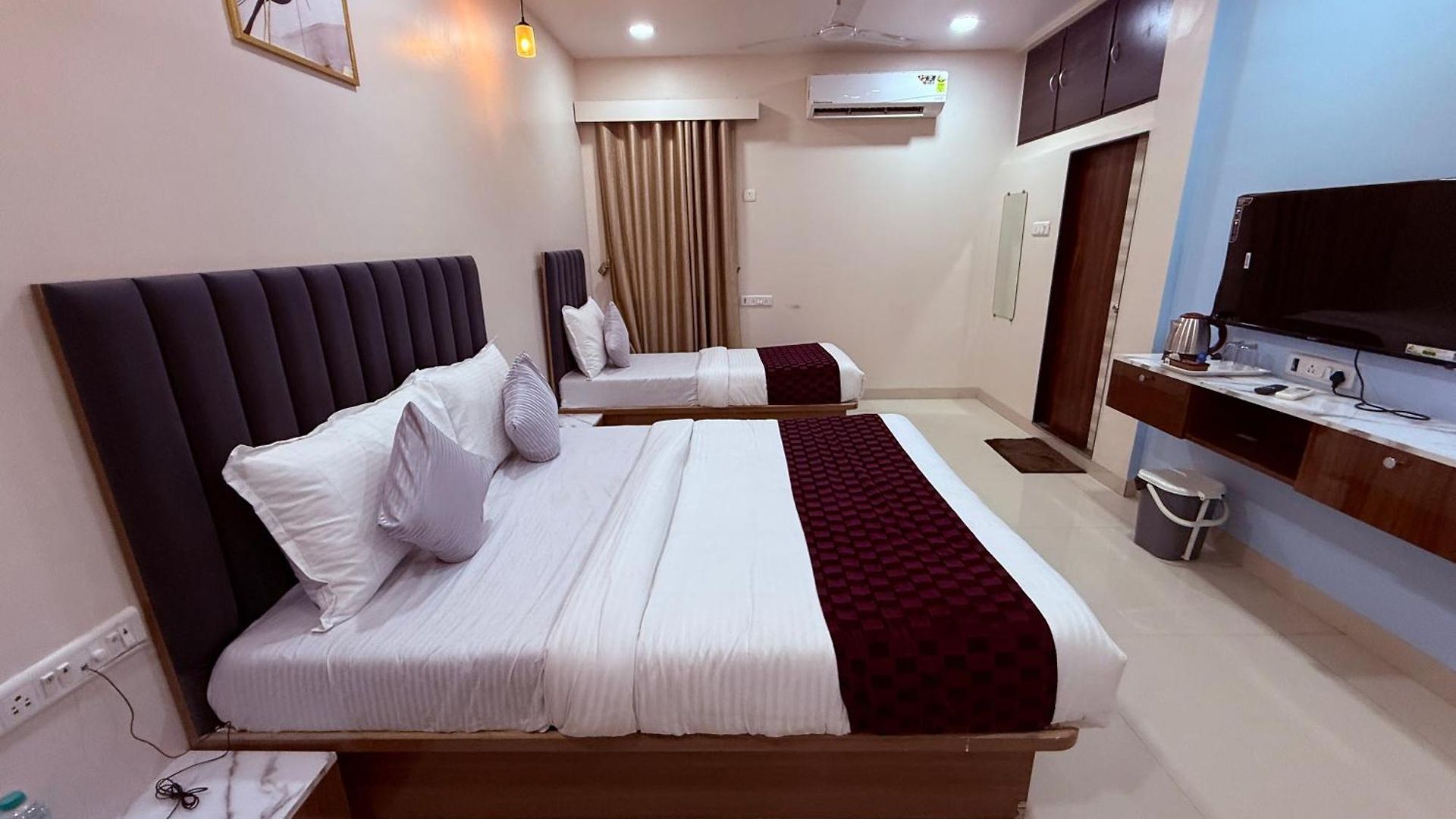 Silver Leaf - Parle East - Near Airport 3* Mumbai