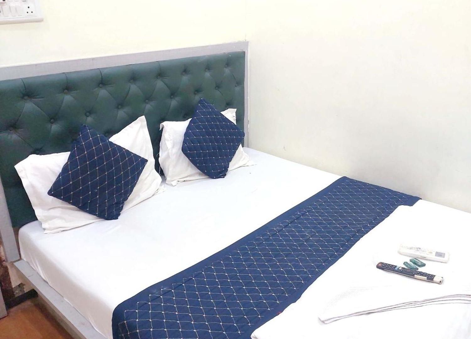 Hotel Mint Park Al Maqam - Near Mohammad Ali Road 2*