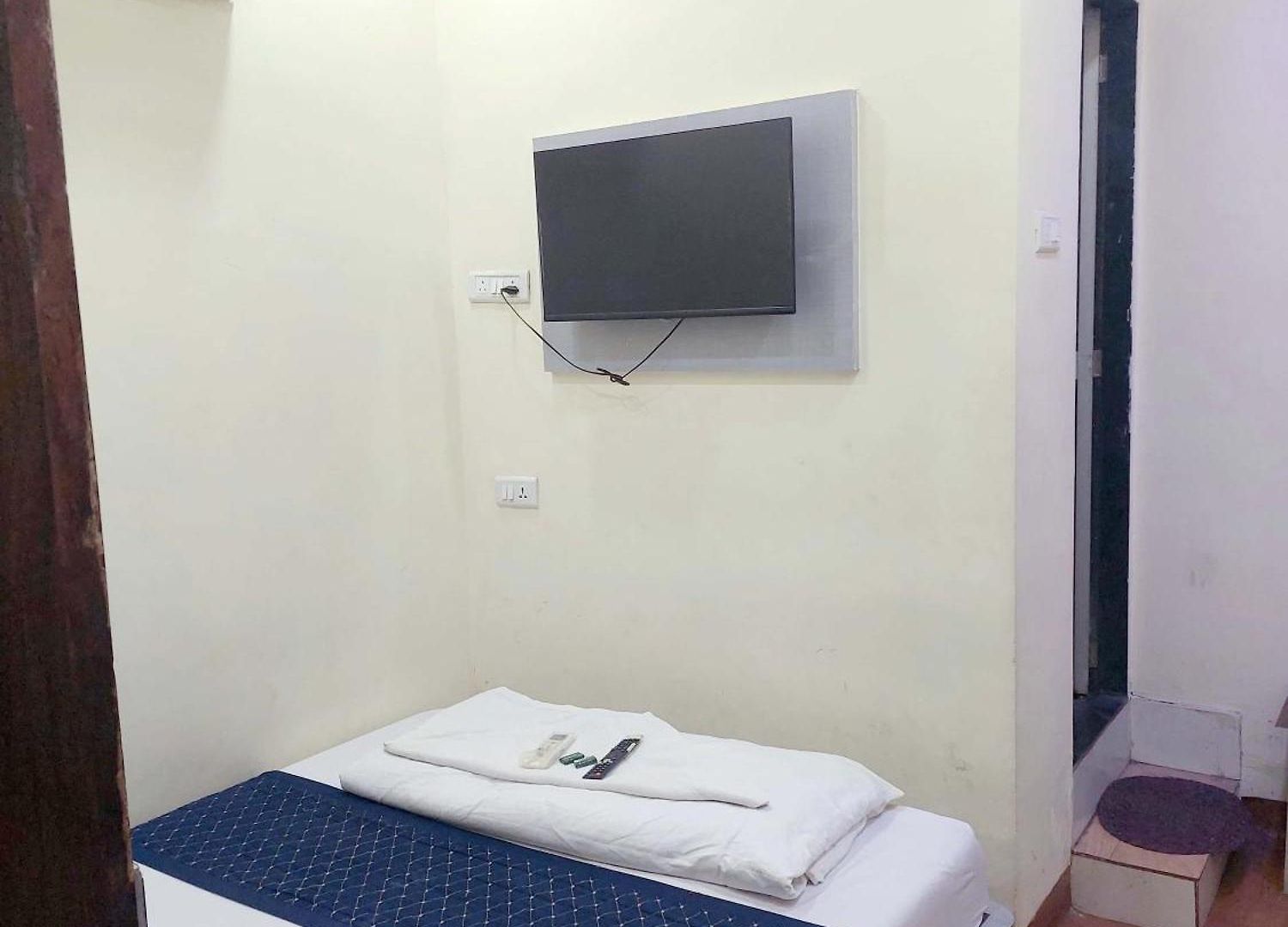 Mint Park Al Maqam - Near Mohammad Ali Road Mumbai