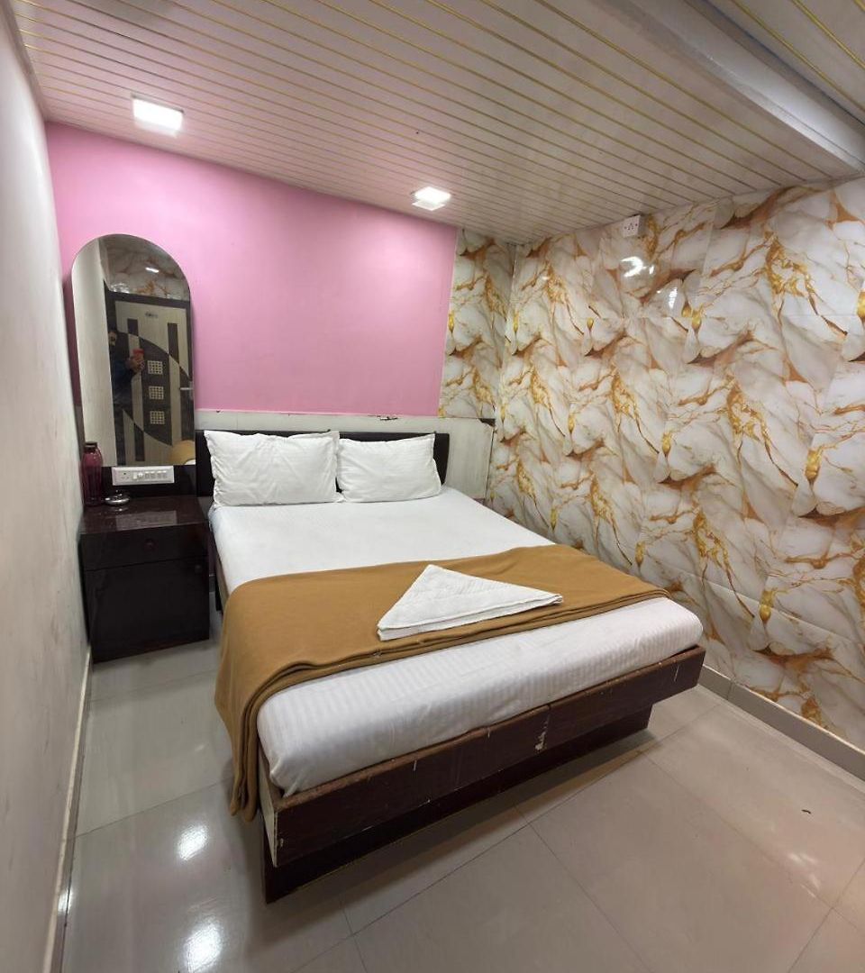 Sunroop Mumbai
