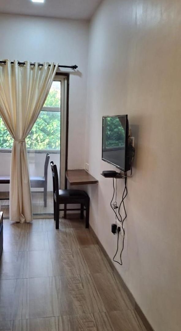 Hotel Divine Residency