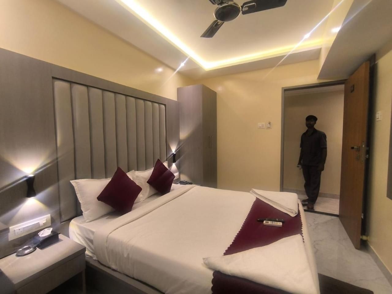 Hotel Sahara 3*