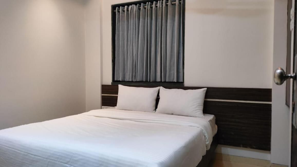 Krish Palace Hotel Mumbai