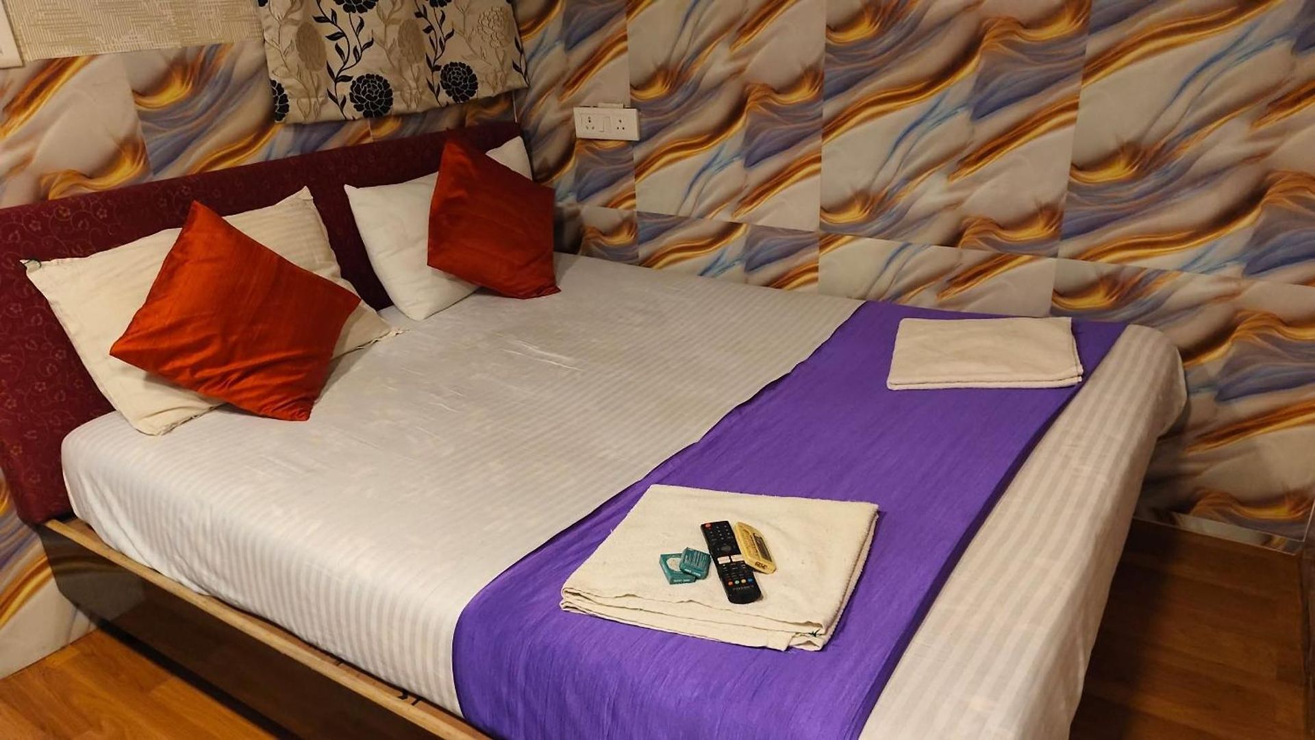 Hotel Krish Palace