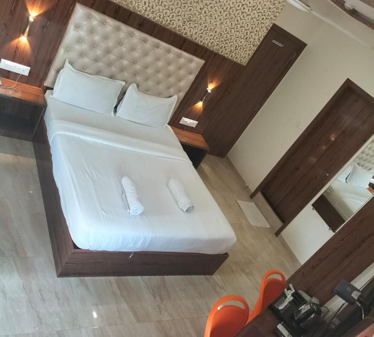 Imperial Near Haji Ali Hotel 3*