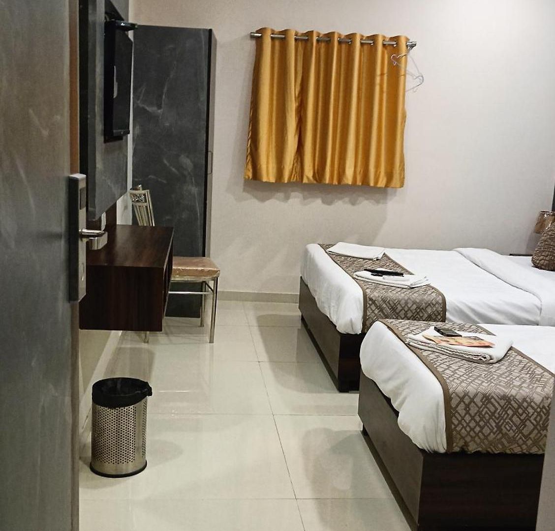 Bkc Anex Near Bandra Kurla Complex Hotel