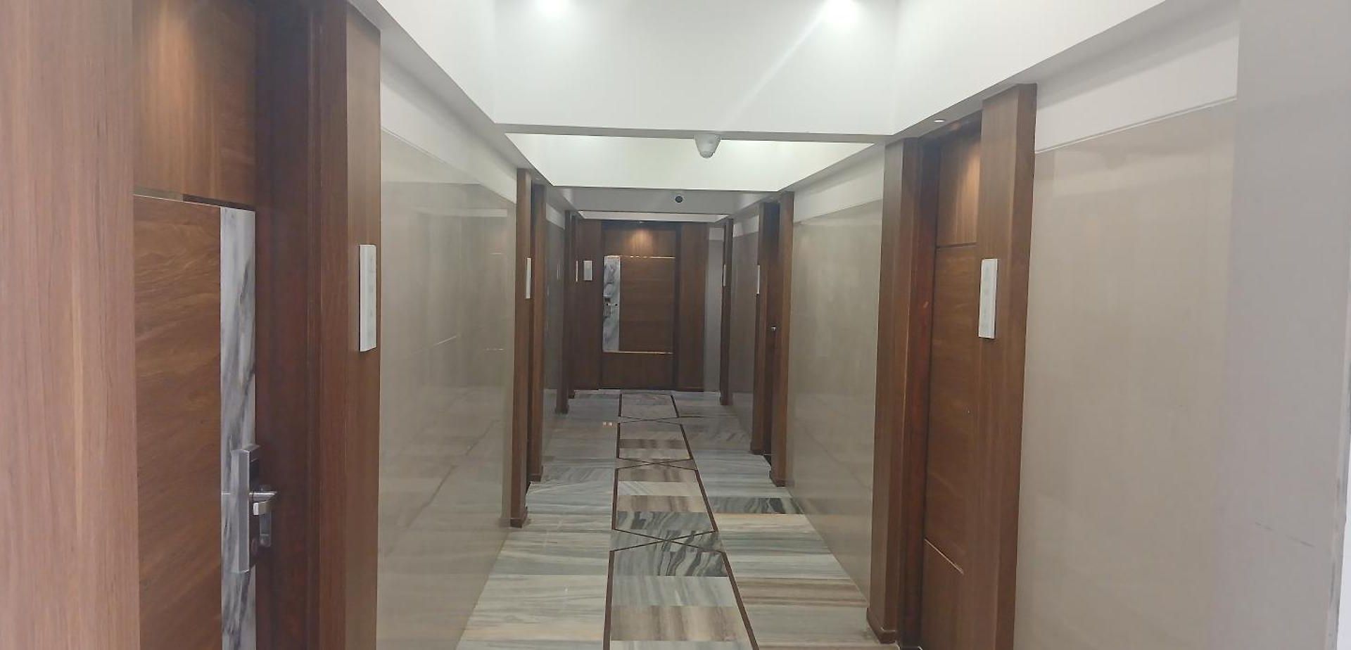 Hotel Shine Hospitality Premium