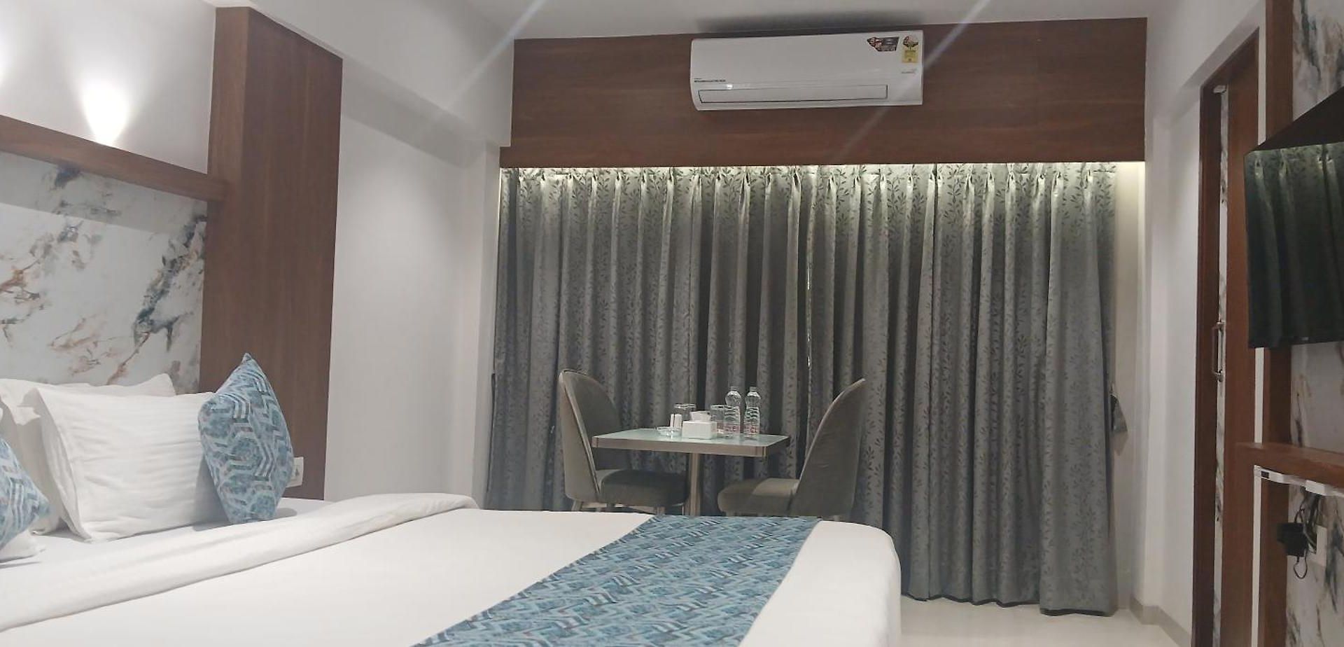 Shine Hospitality Premium 3* Mumbai