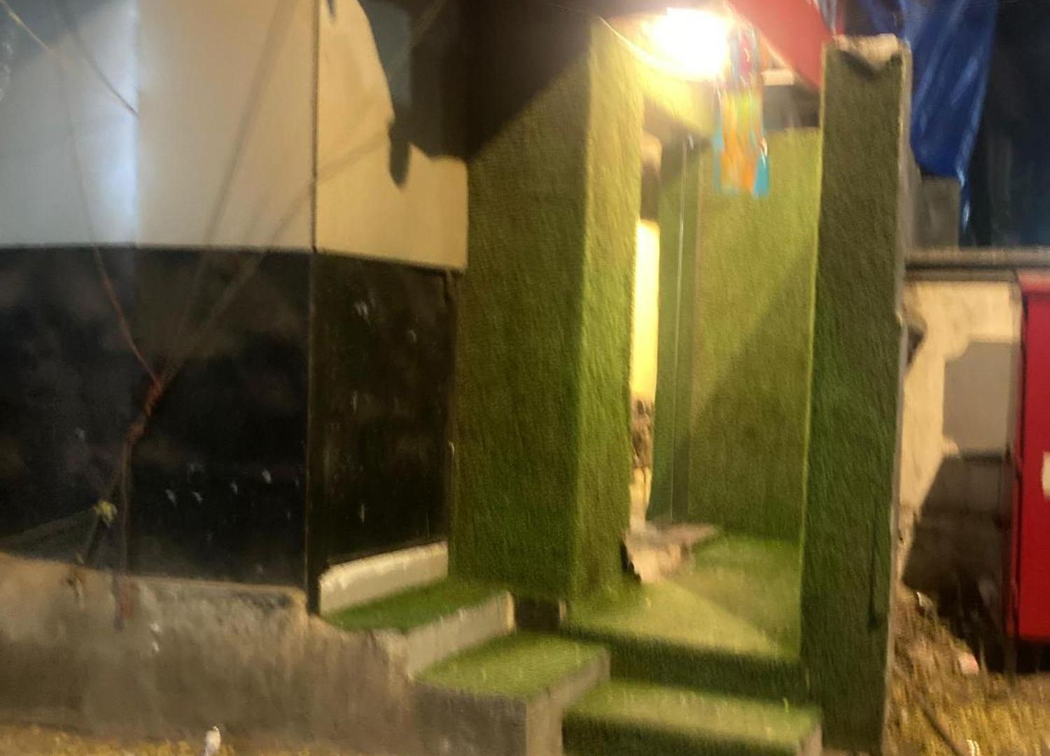 Parle Executive Near Nanavati Hospital - Hotel