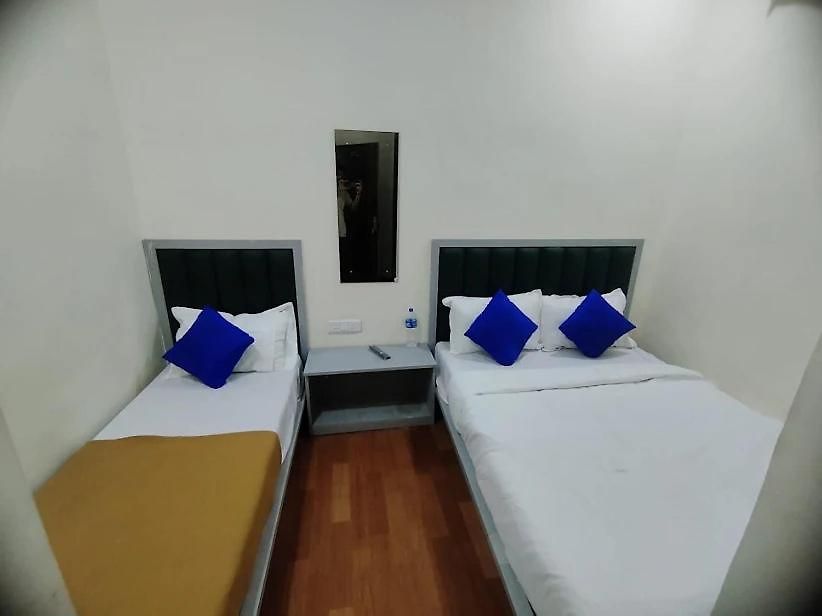 Mint Park Al Maqam - Near Mohammad Ali Road Mumbai