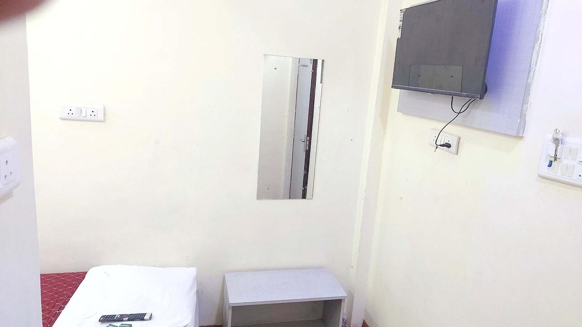 Mint Park Al Maqam - Near Mohammad Ali Road Mumbai