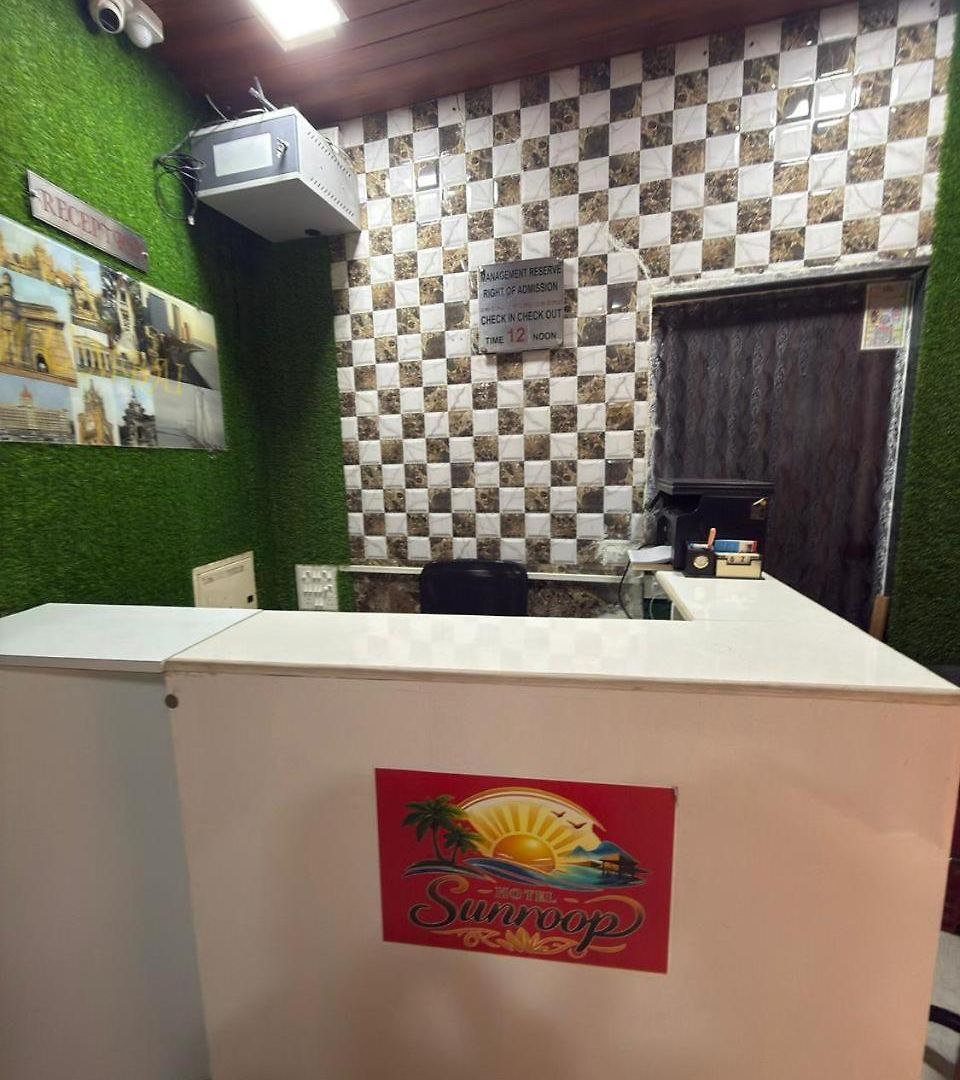 Sunroop Hotel Mumbai
