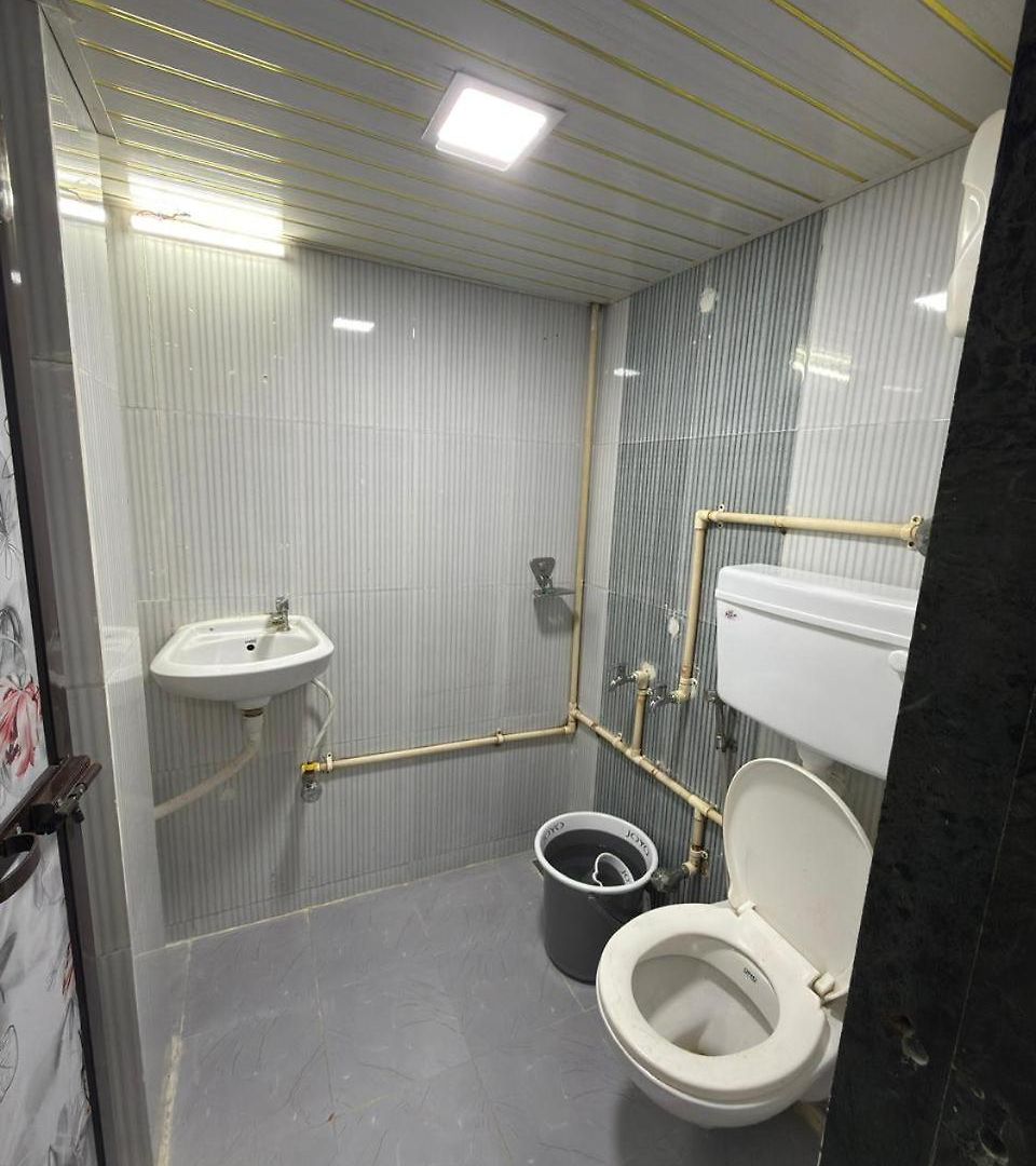 Hotel Sunroop Mumbai