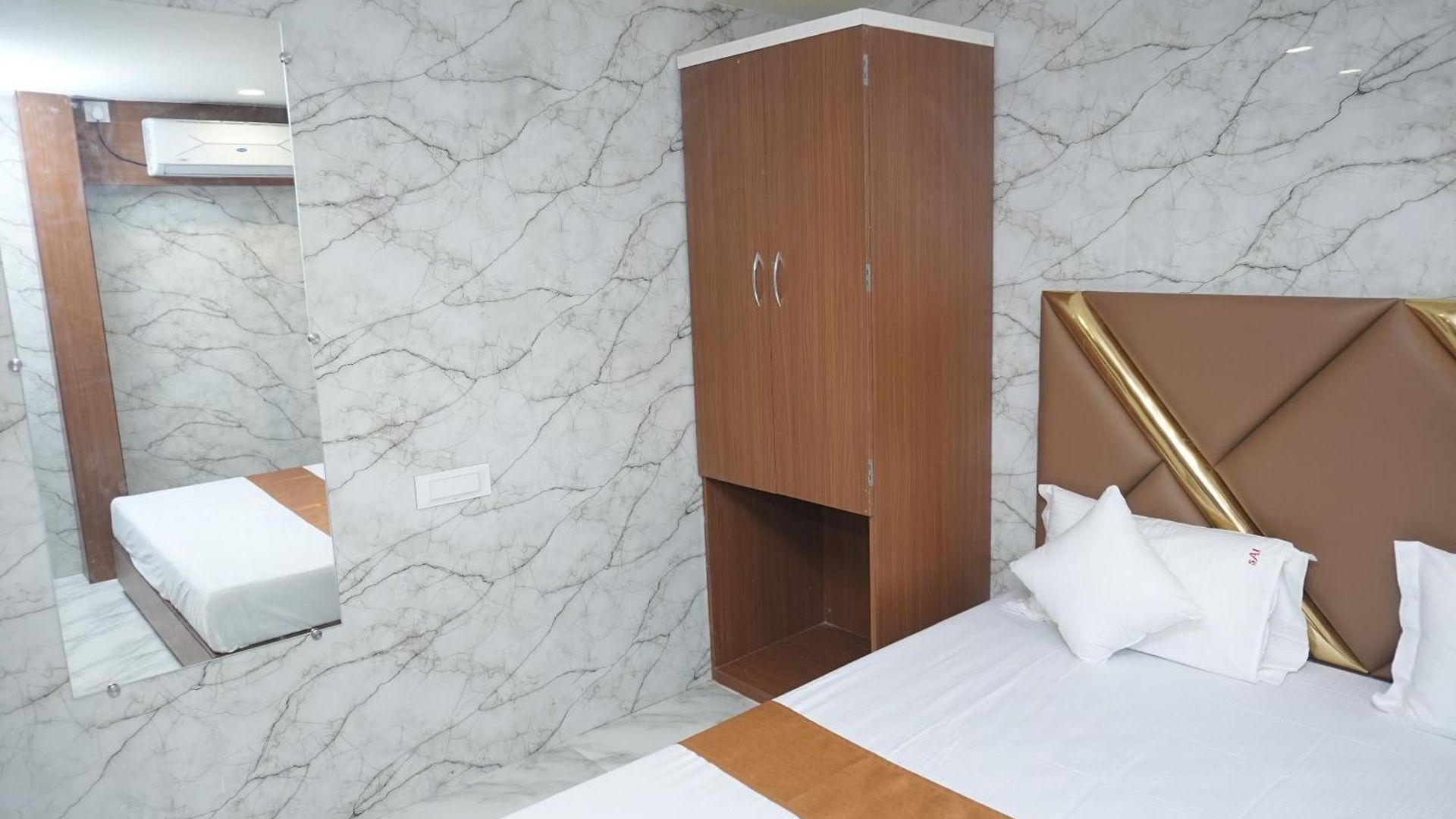 Hotel Sai Residency *