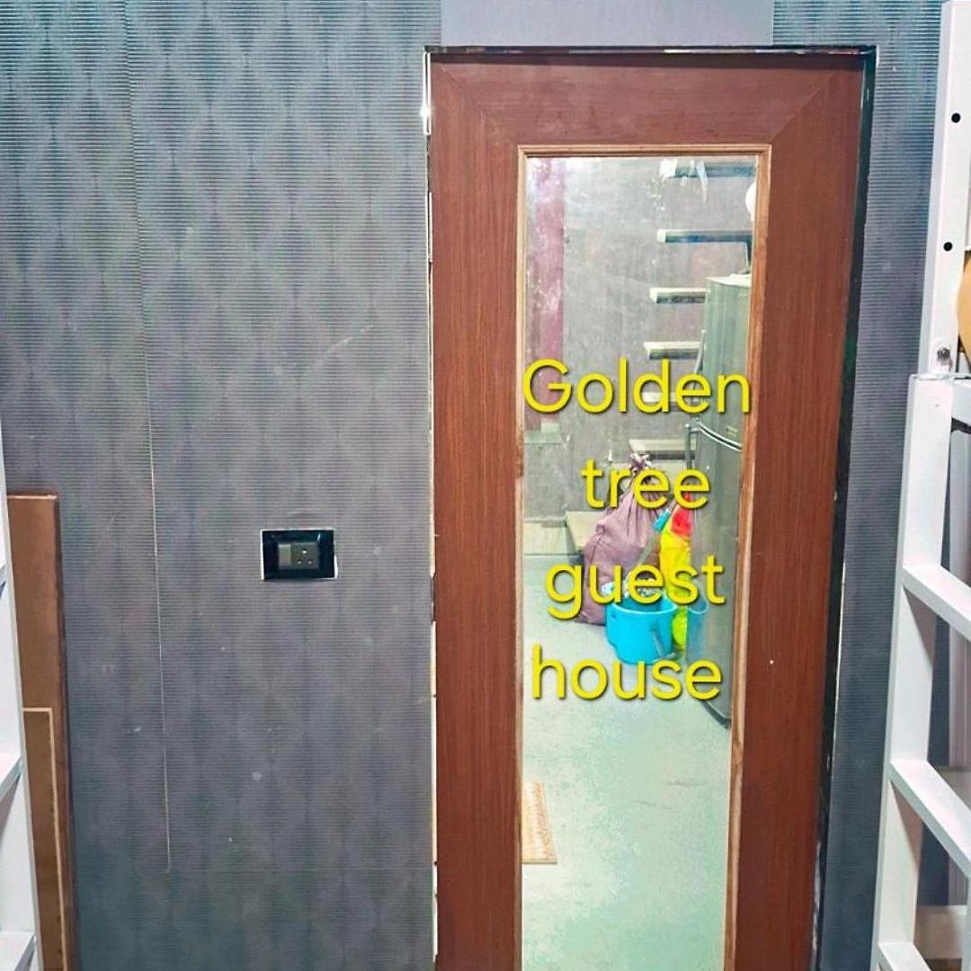 Hostel Golden Tree