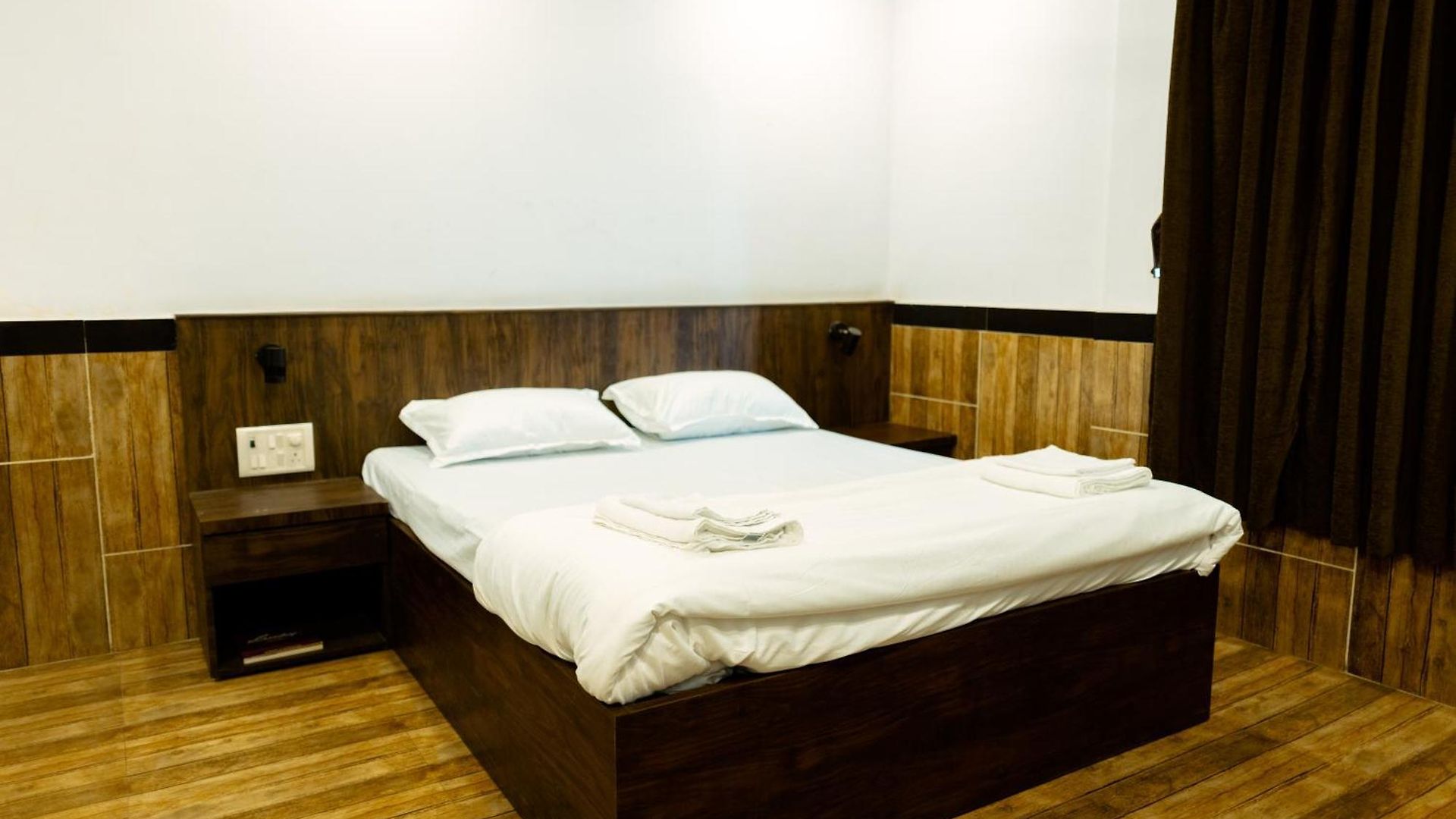 Homestay Cozykey Bandra