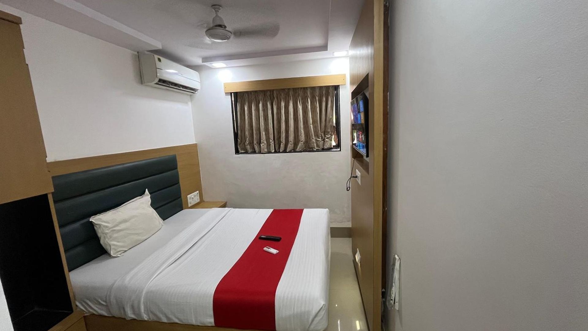 Sai Grand * Mumbai