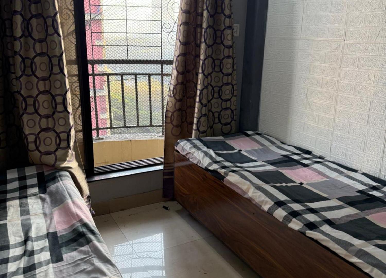 Riyas Capsule hotel Mumbai