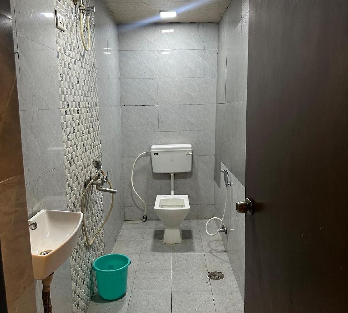 Villa Atlantis 3bhk With Private Pool Mumbai