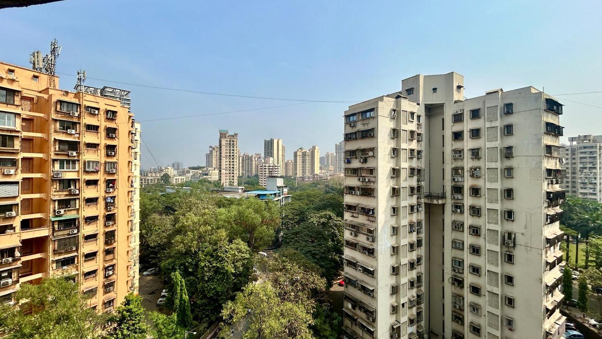 Zenith Homes - Premium Suites, Near Iit Powai, Hiranandani & Airport Guest house 3*