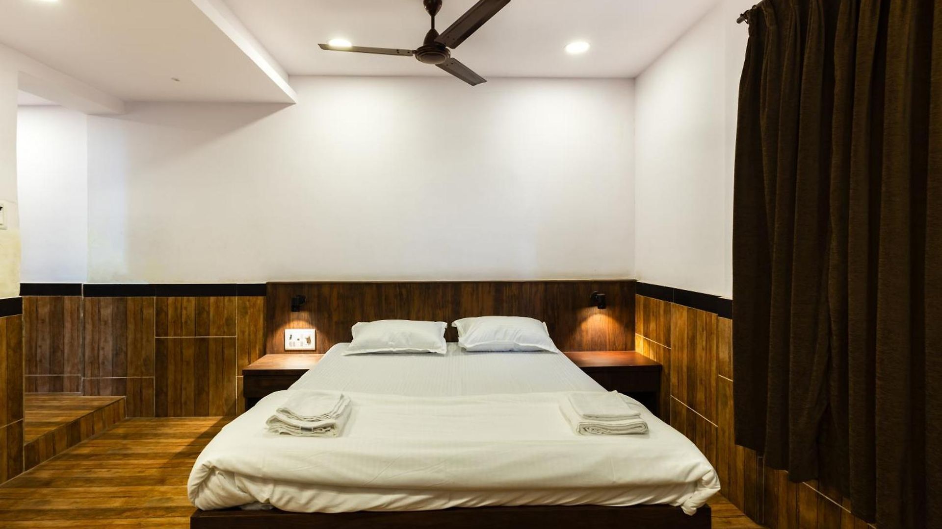 Cozykey Bandra Mumbai