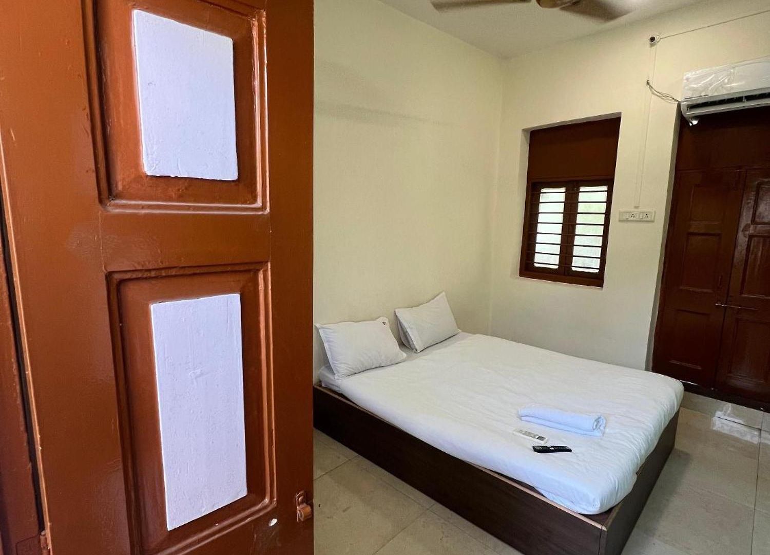 Omkar Regency Ac Goregaon West Mumbai
