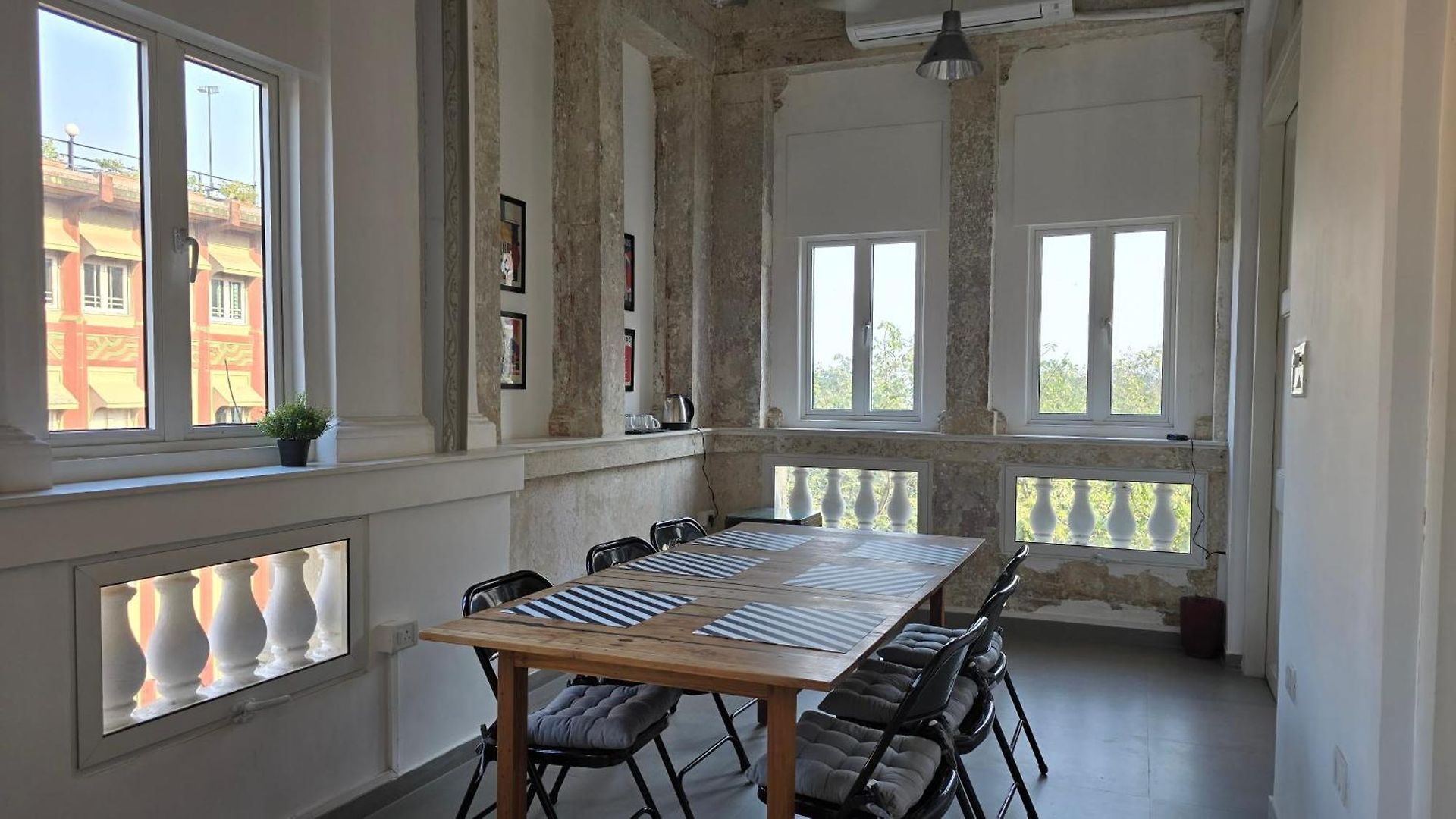 Stevens Street Atelier Heritage Apartment