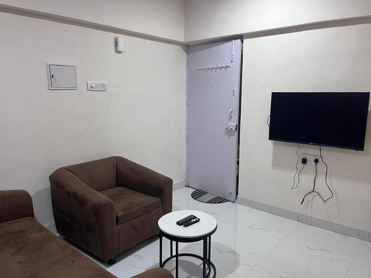Ivy Palm Vista 002 Near Infinity Mall Malad * Mumbai