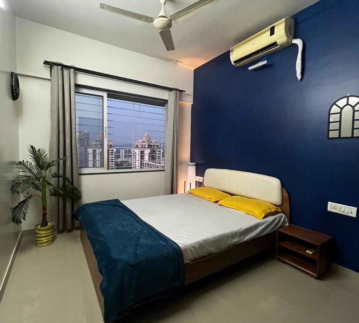 Arth House! Theatre & Board-game 2bhk In The Sky! Apartment Mumbai