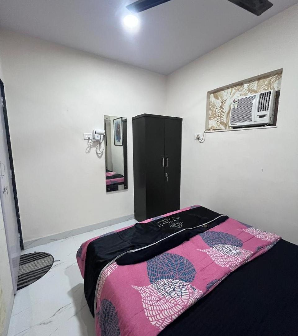 Ivy Palm Vista 002 Near Infinity Mall Malad *