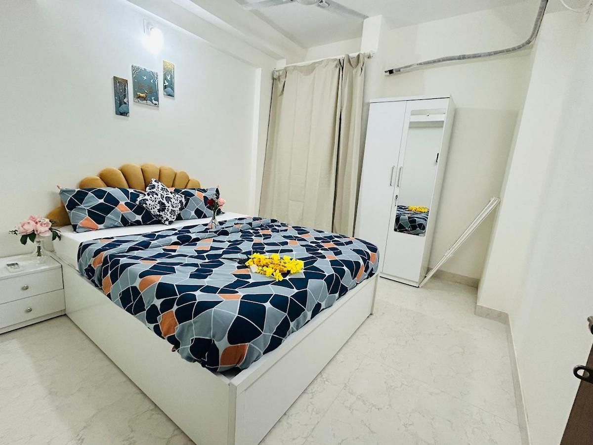 Luxury 2bhk Powai & Iit Apartment *
